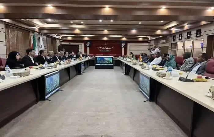 استاندار قزوین: راهبرد خارجی دولت زنده نگهداشتن فرهنگ‌ها است