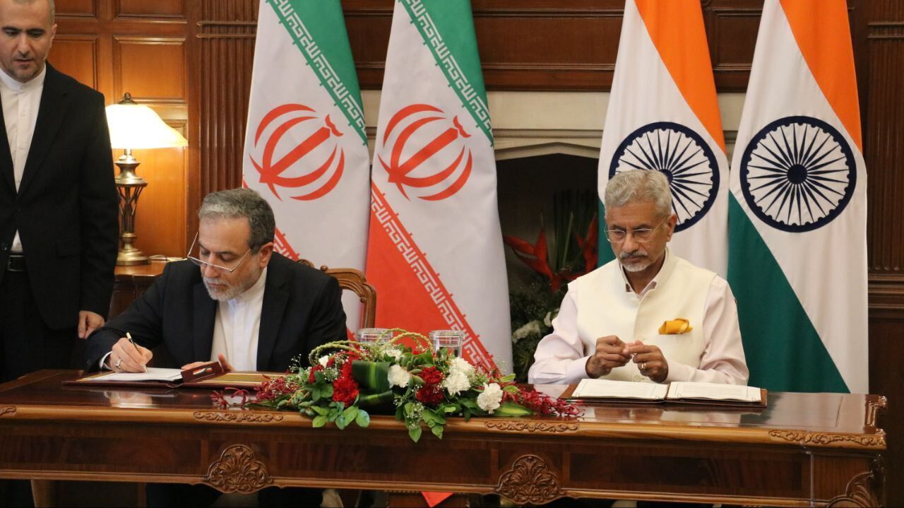 ايران والهند توقعان مذكرتي تفاهم للتعاون