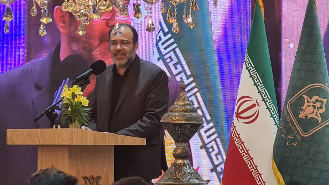 گز اصفهان باید به یک نماد ملی و بین‌المللی تبدیل شود