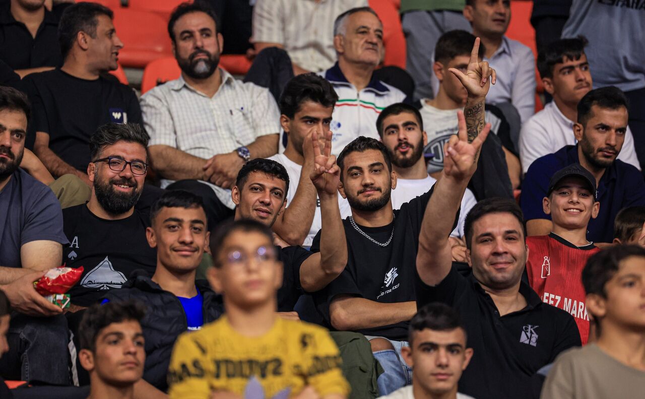 میزبانی با الگو نظم ورزشی