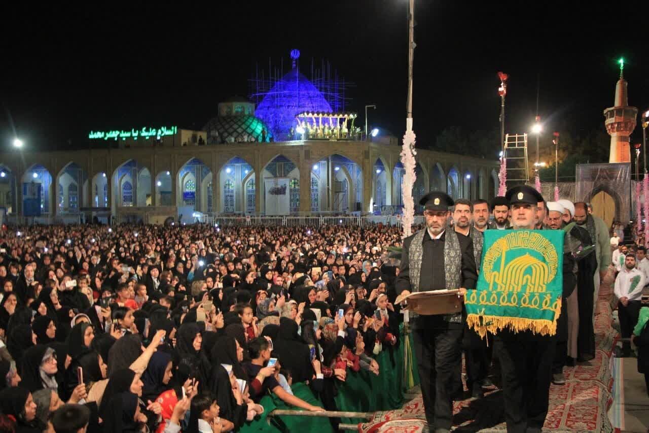 جشن زیر سایه خورشید در یزد برگزار شد+فیلم