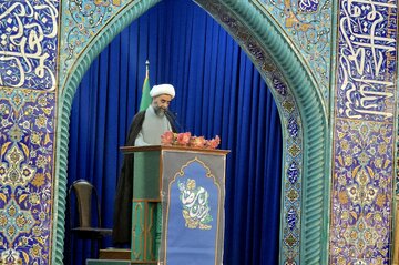 امام‌جمعه موقت بوشهر: نام خلیج فارس تا ابد ماندگار است