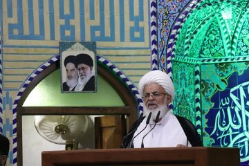 امام جمعه یزد: اقتصاد و معیشت مردم به مذاکرات گره نخورد
