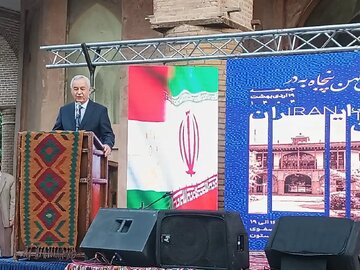 سفیر تاجیکستان: پنجاه‌به‌در قزوینی ها آیین انس معنوی با طبیعت است