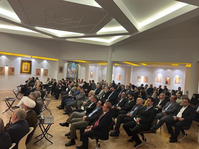 İstanbul'da yaşayan İranlılar, "Fars Körfezi" adının tahrifini kınadı