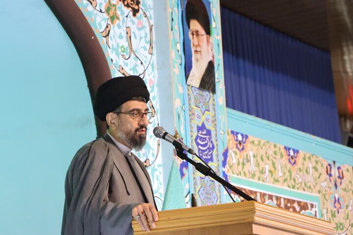 امام جمعه موقت ساری: سیره امام رضا(ع) را در زندگی جاری کنیم