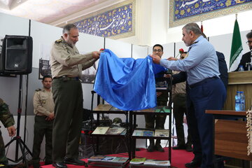رونمایی از ۴۱ عنوان کتاب نیروی زمینی ارتش/ راه‌اندازی ۱۱۰ کتابخانه با دانش روز