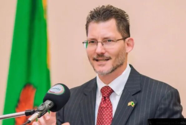 آمریکا کمکهای دارویی به زامبیا را به بهانه «دزدی کمکها» قطع میکند