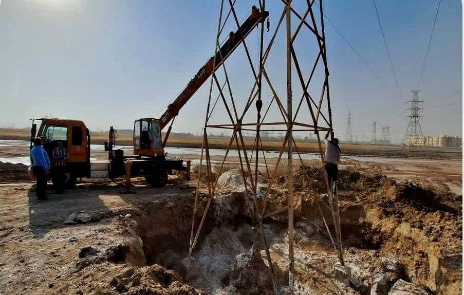 اجرای عملیات پایدارسازی دکل‌های خطوط فوق توزیع برق در خوزستان