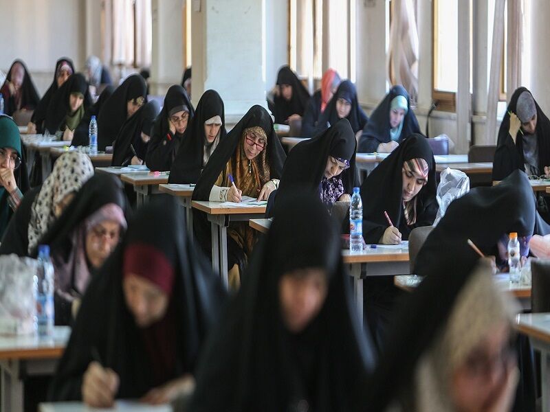 بیش از ۱۴۰۰ تهرانی در آزمون حفظ قرآن شرکت کردند