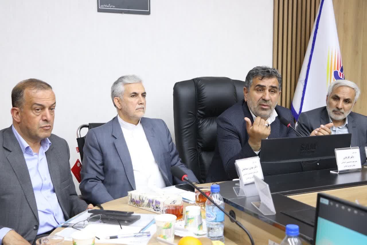 اصلاح قانون سخت و زیان آور بودن مشاغل کارگری را تا پایان سال به سرانجام می رسانیم اصلاح قانون سخت و زیان آور بودن مشاغل کارگری را تا پایان سال به سرانجام می رسانیم