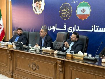 انتظار مشاور رئیس‌جمهور از احزاب/ ایده‌پرداز باشید و راه‌حل ارائه بدهید