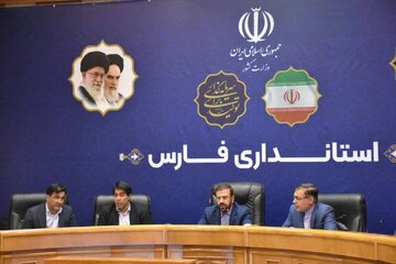 بررسی مشکلات ۹۷ واحد تولیدی فارس