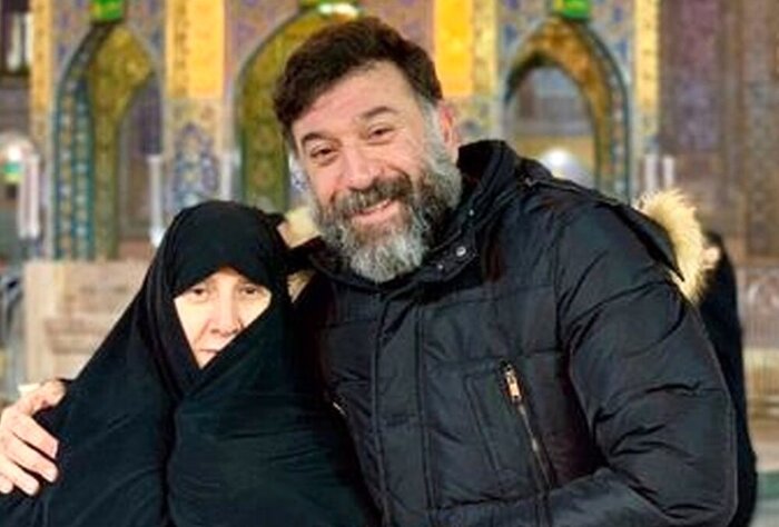 مادر انصاریان: هر شب با عکس علی حرف میزنم/ وقتی رفت دنیا ایستاد