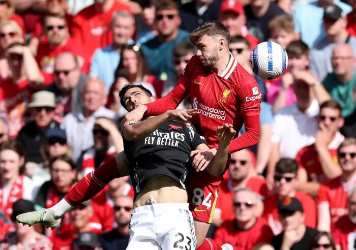 آرسنال به قهرمان نباخت؛ توقف لیورپول در آنفیلد