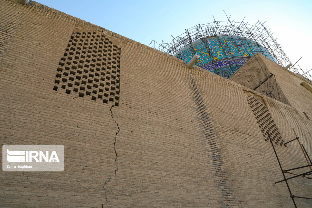 فرونشست زمین، آثار تاریخی اصفهان را تهدید می‌کند