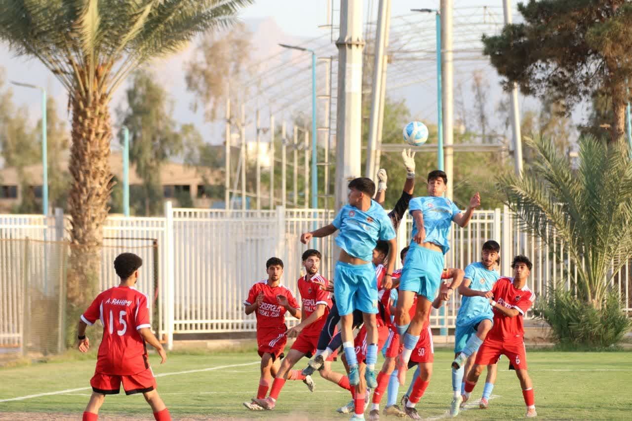 تیم فوتبال جوانان نوین فولاد یزد، پرسپولیس مشهد را شکست داد + فیلم