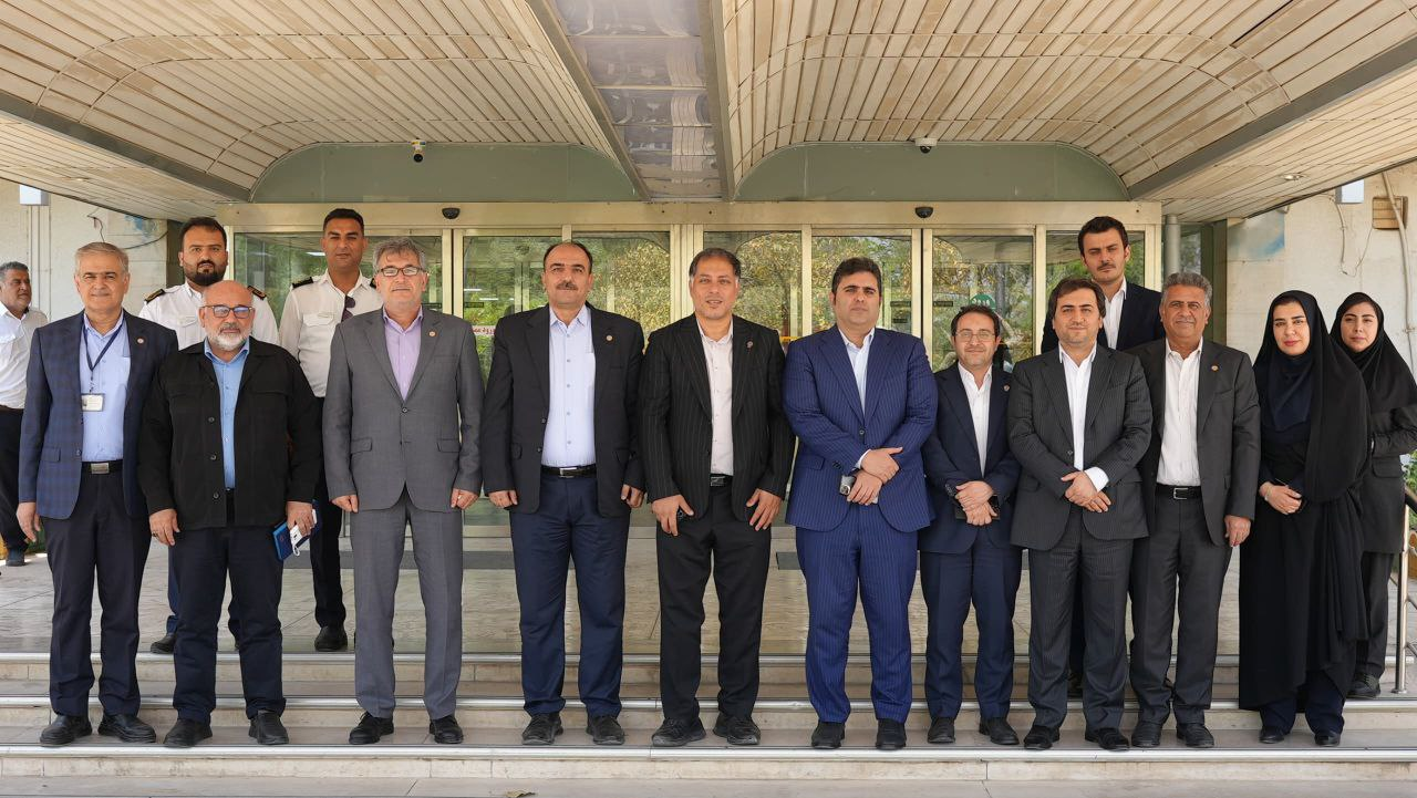 پتروشیمی بندر امام به فرابورس می‌آید