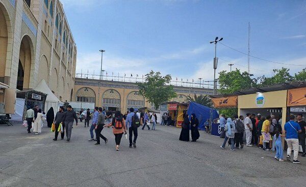 پرسه در نمایشگاه کتاب؛ از شورِ حضور تا شوکِ قیمت