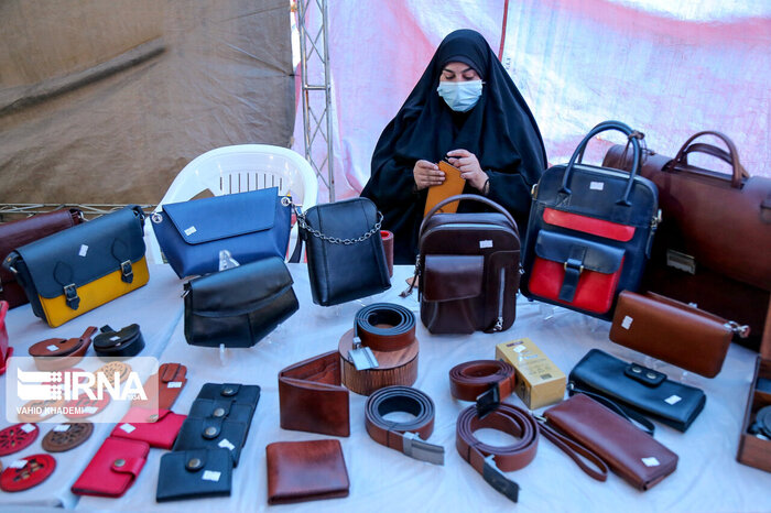 نمایشگاه مشاغل خانگی در هفت شهر خراسان‌شمالی دایر شد 