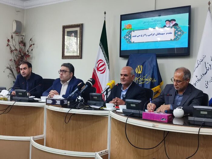 بزرگداشت فردوسی/ پایتخت معنوی کشور میزبان مفاخر ملی و فرهنگی است