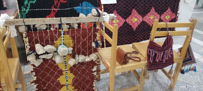 نمایشگاه عرضه محصولات مشاغل خانگی در گیلانغرب گشایش یافت