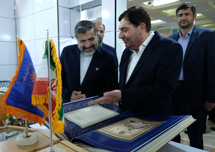 برگزاری فلوشیپ تهران و اهدای نشان خلیج فارس؛ برای نخستین بار در ششمین روز نمایشگاه کتاب