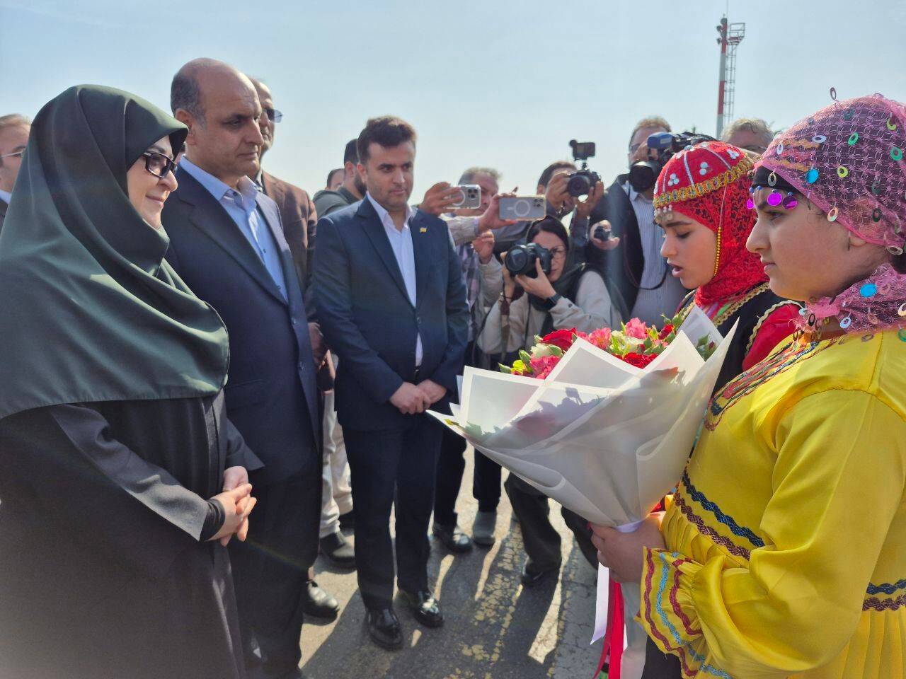 سخنگوی دولت وارد بندرانزلی شد
