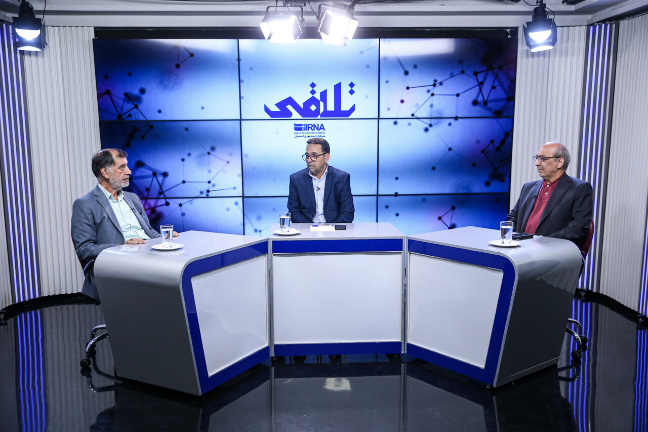 تاکید باهنر و شکوریراد بر «کار و نگاه کارشناسی» بهعنوان مبنای وفاق نیروهای سیاسی تاکید باهنر و شکوریراد بر «کار و نگاه کارشناسی» بهعنوان مبنای وفاق نیروهای سیاسی