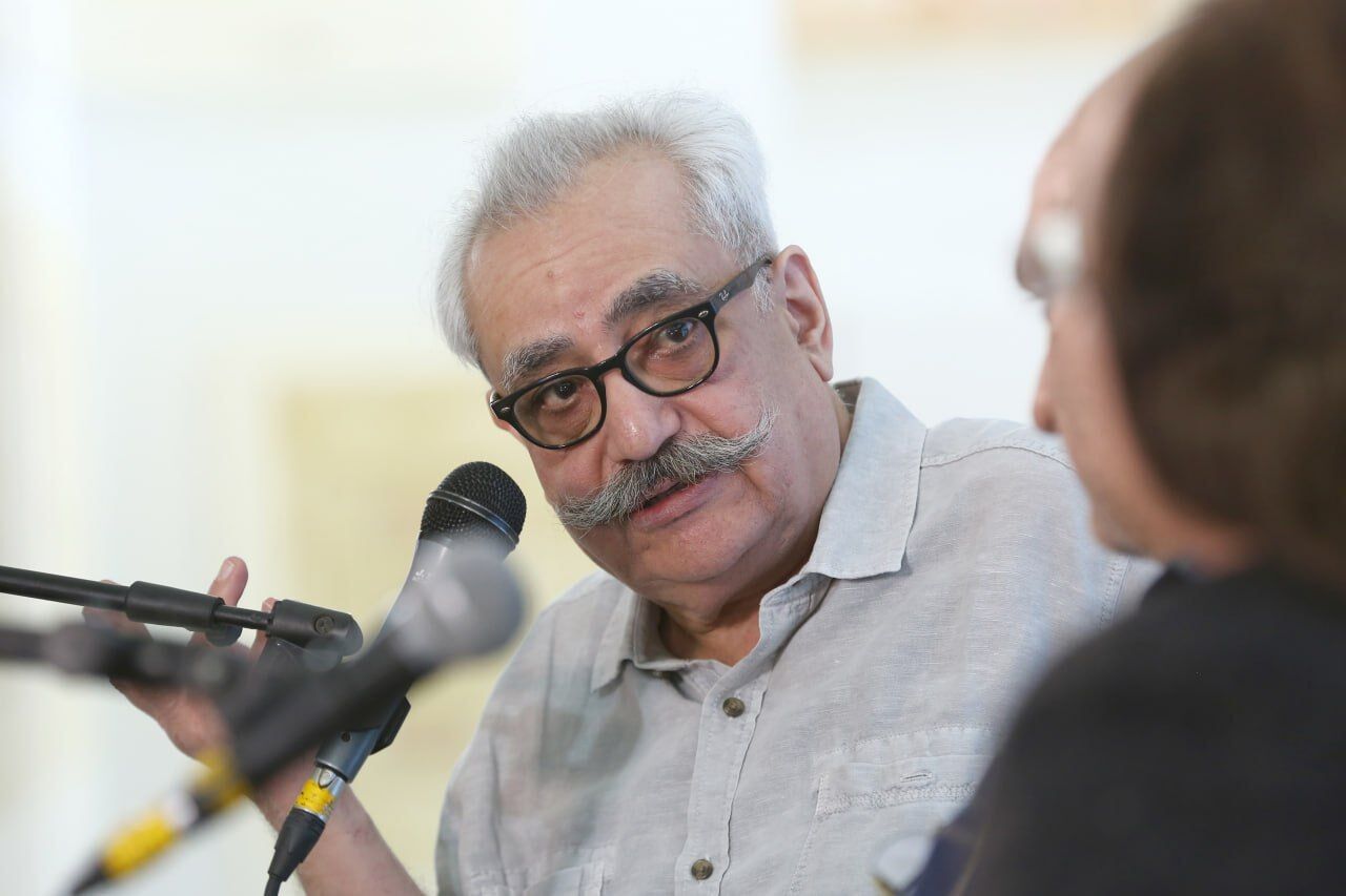 فرزاد موتمن: اقتباس وفادارانه در سینما نتیجه نمی‌دهد