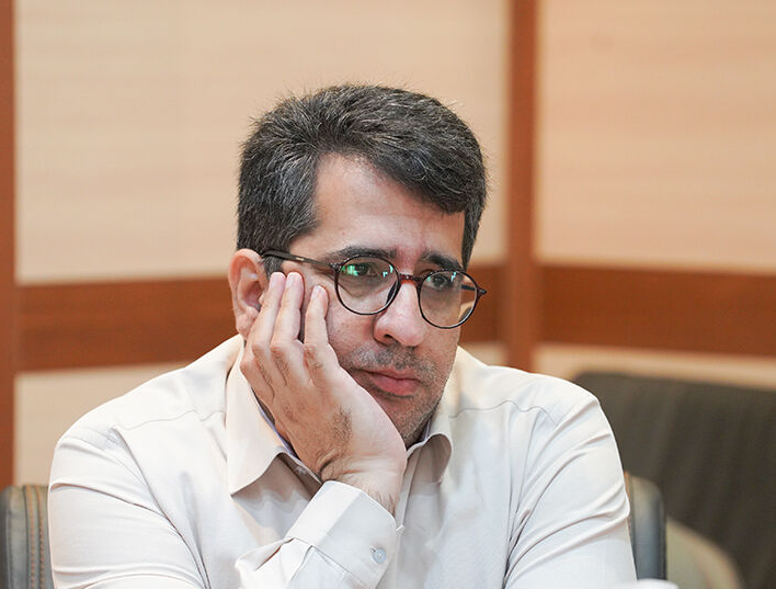 عرضه کتابهای لمسی و خط بریل برای کودکان نابینا/ کانون پرورش فکری رقیب ناشران خصوصی نیست