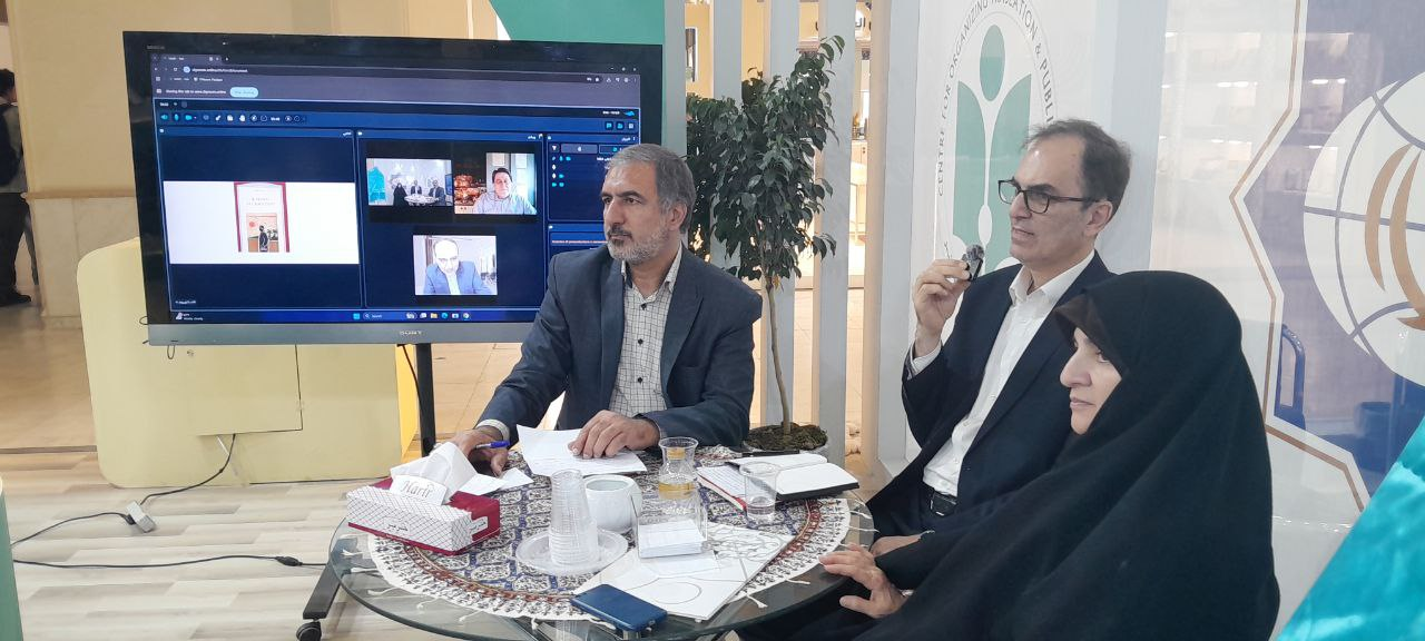 ناشر ایتالیایی: فرهنگ غنی ایران را با جدیت گسترش می‌دهیم/ رونمایی از ۷ اثر ترجمه شده