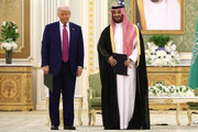 کاخ سفید: آمریکا قرارداد ۱۴۲ میلیارد دلاری فروش تسلیحات با عربستان امضا کرد +  فیلم