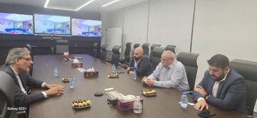 L’IRNA vers la coopération avec le groupe médiatique Fadaat, la chaîne Al Araby, le journal Al-Araby Al-Jadeed