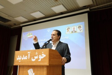 استاندار: عدالت آموزشی گام نخست پیشرفت در ایلام است