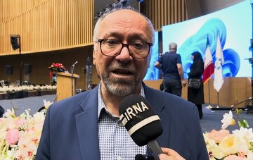 فیلم| پدر فناوری اطلاعات ایران از فیلترینگ می‌گوید