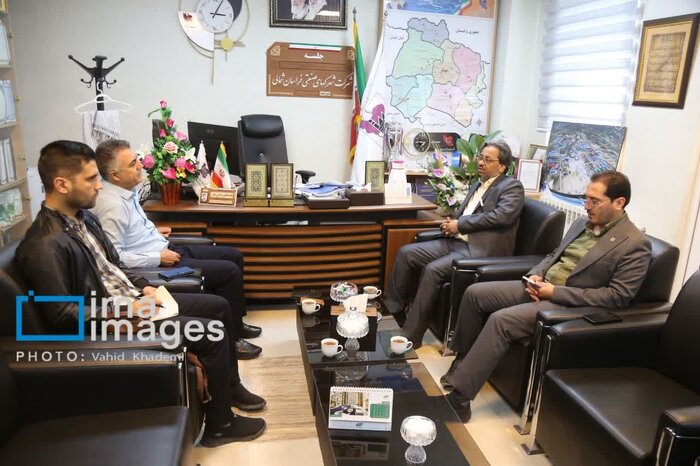 شناسایی ۵۰ هکتار زمین صنعتی برای احداث نیروگاه‌ خورشیدی در خراسان‌شمالی