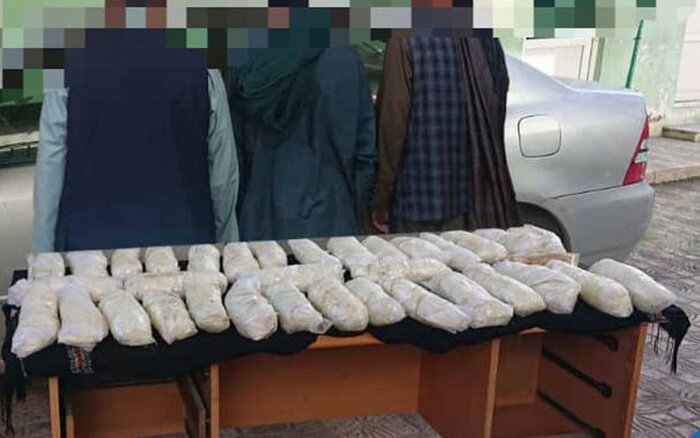 جلوگیری از قاچاق ۱۷ کیلوگرام مواد مخدر نوع شیشه به اوزبیکستان