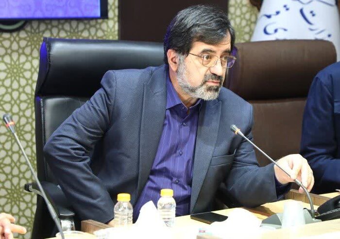 استاندار: از ظرفیت‌های قانونی برای رفع موانع فعالیت واحدهای صنعتی قم استفاده می‌شود