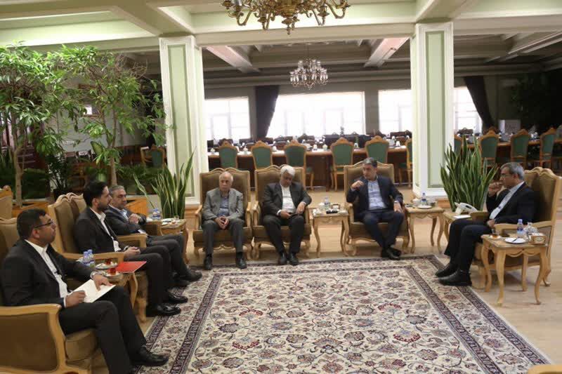 استاندار خراسان‌رضوی: جذب زائران گردشگر خارجی نیازمند تسهیلات ویژه است