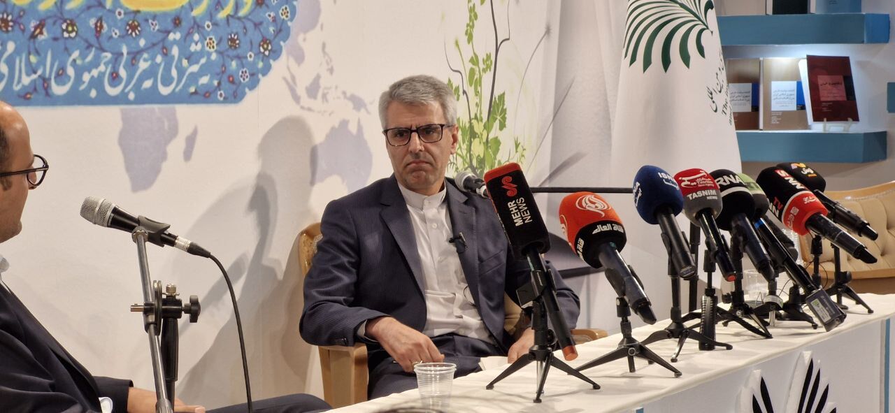 بقائی: مطالعه تاریخ برای دیپلماتها ضروری است