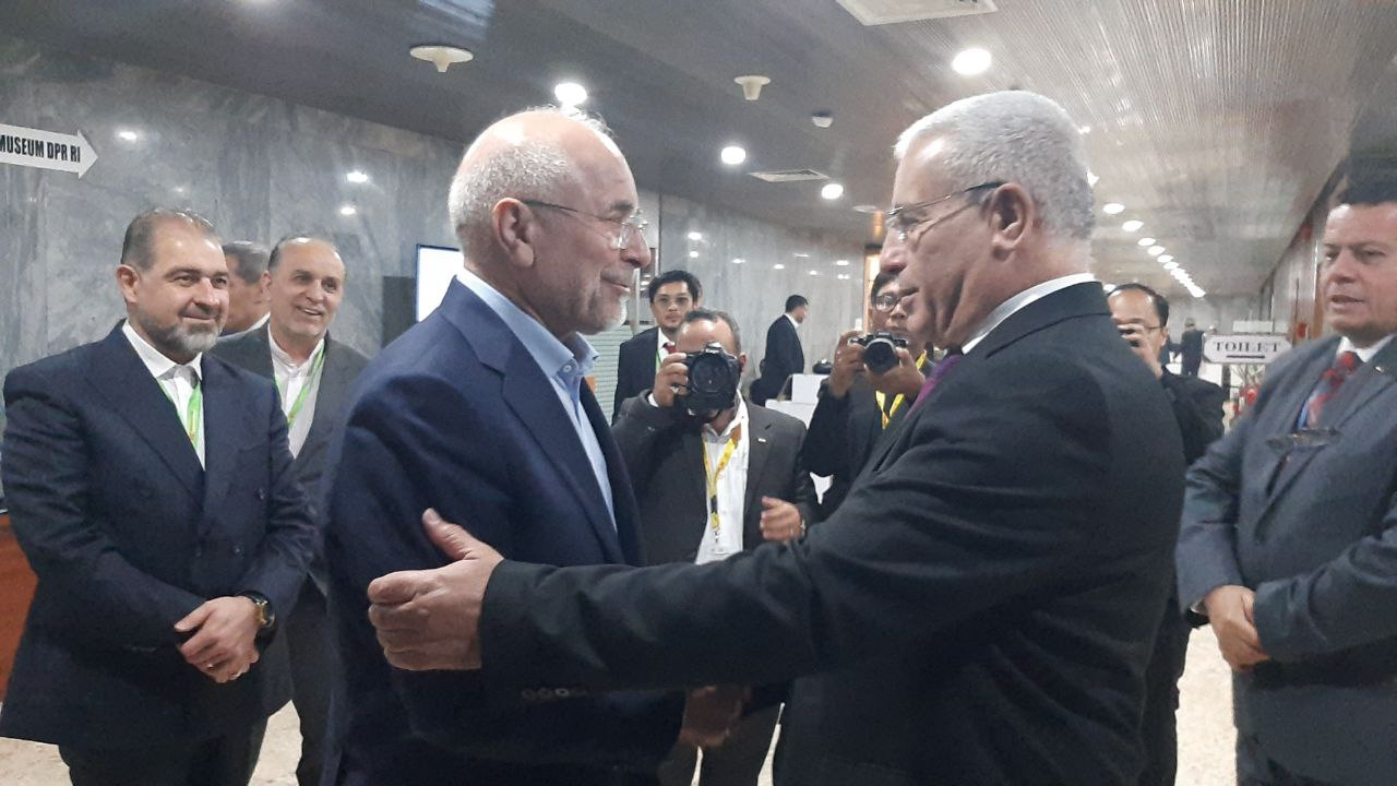قالیباف با همتایان عمانی و الجزایری خود دیدار کرد