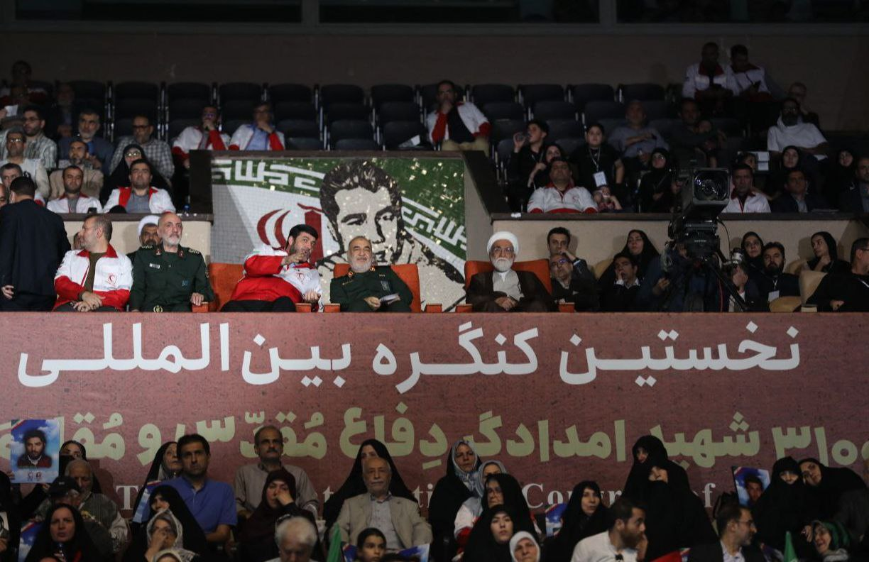 Collivand: ما با تکیه بر ایمان و امید جوانان ، مسیر شهدای نجات را ادامه می دهیم