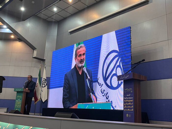 سالانه ۵۰ میلیون مترمکعب از آب زایندهرود باید به اصفهان اختصاص یابد