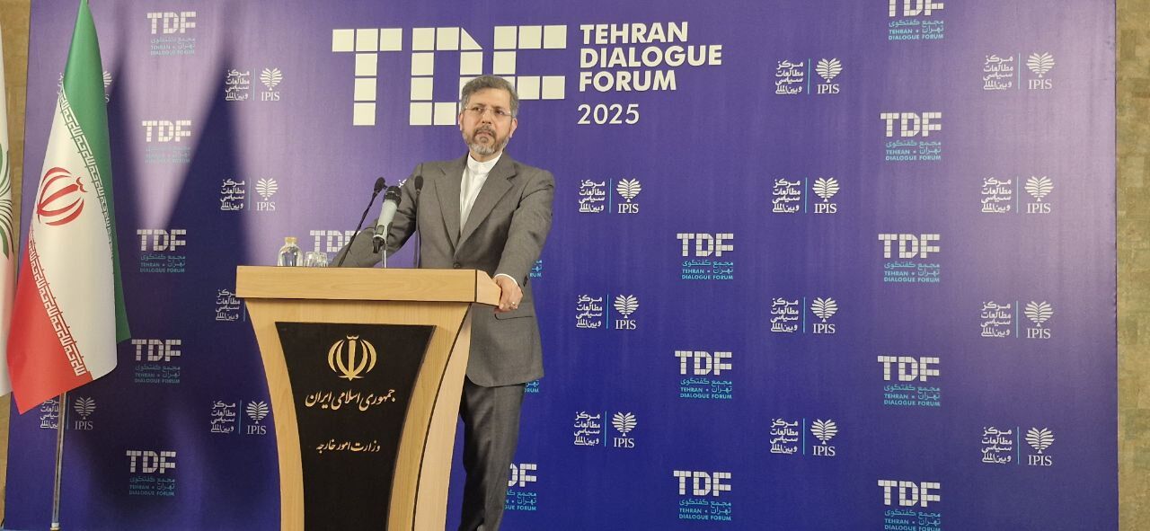 خطیب‌زاده: مجمع تهران، یکی از ابزارهای گفت‌وگو دیپلماتیک است