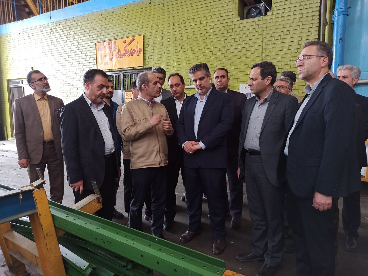 استاندار مرکزی: کمباین‌سازی خود را برای صادرات بازارهای منطقه‌ای آماده می‌کند