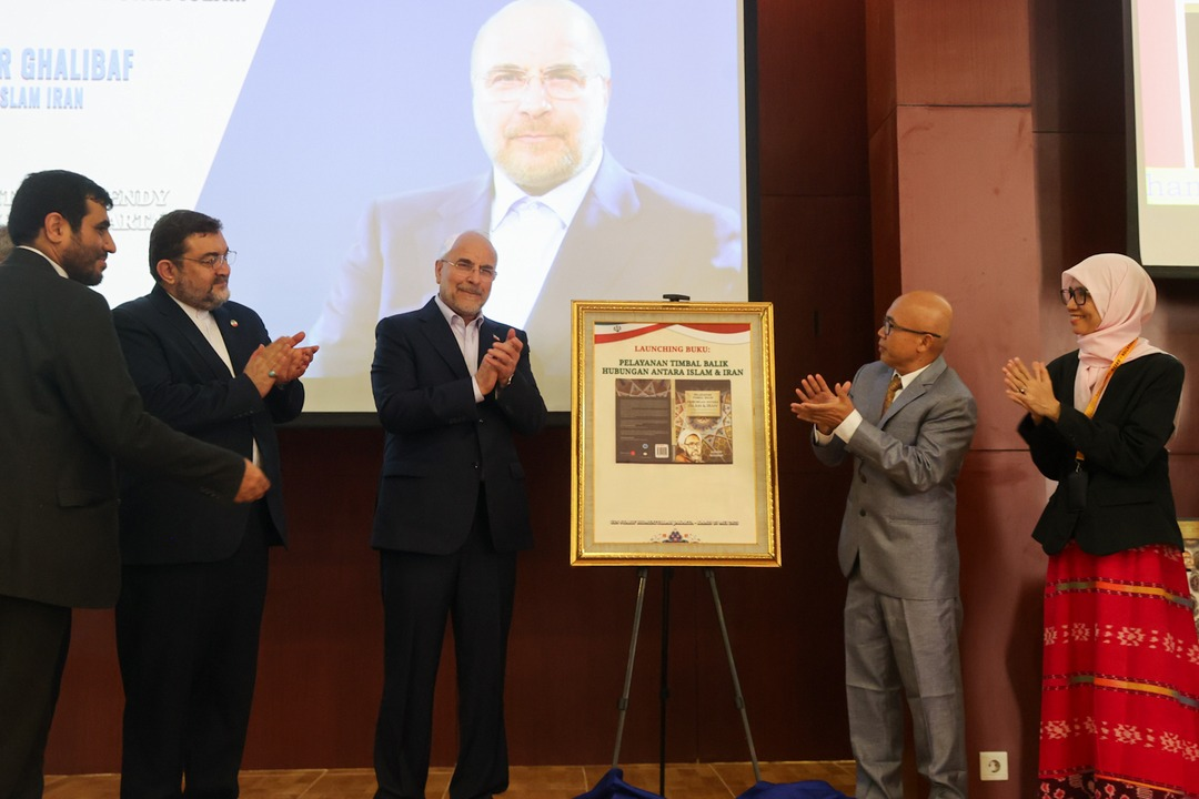 قالیباف: سکوت در برابر جنایات رژیم صهیونیستی گناهی نابخشودنی است