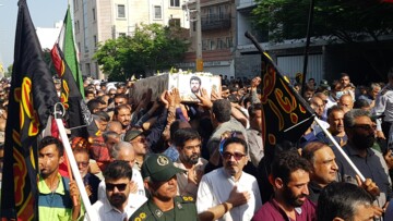 استاندار بوشهر: استمرار و اقتدار نظام مرهون خون شهداست