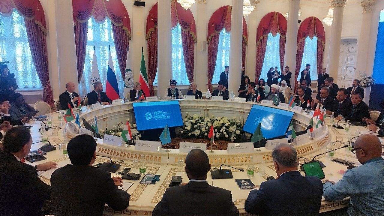 نشست وزیران فرهنگ کشورهای اسلامی در کازان روسیه گشایش یافت