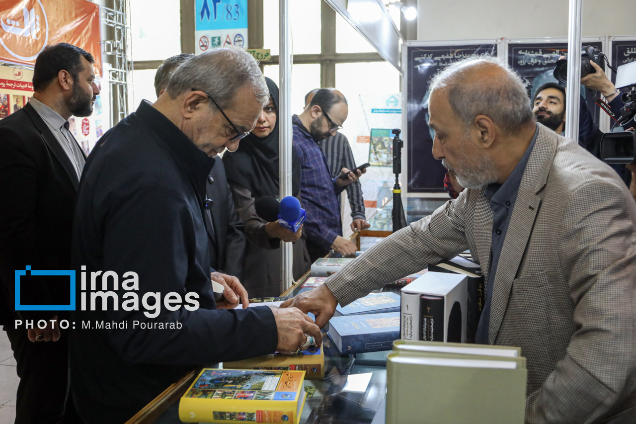 پزشکان در نمایشگاه کتاب به ناشران/ رئیس جمهور چه گفتند و چه چیزی را شنیدید؟